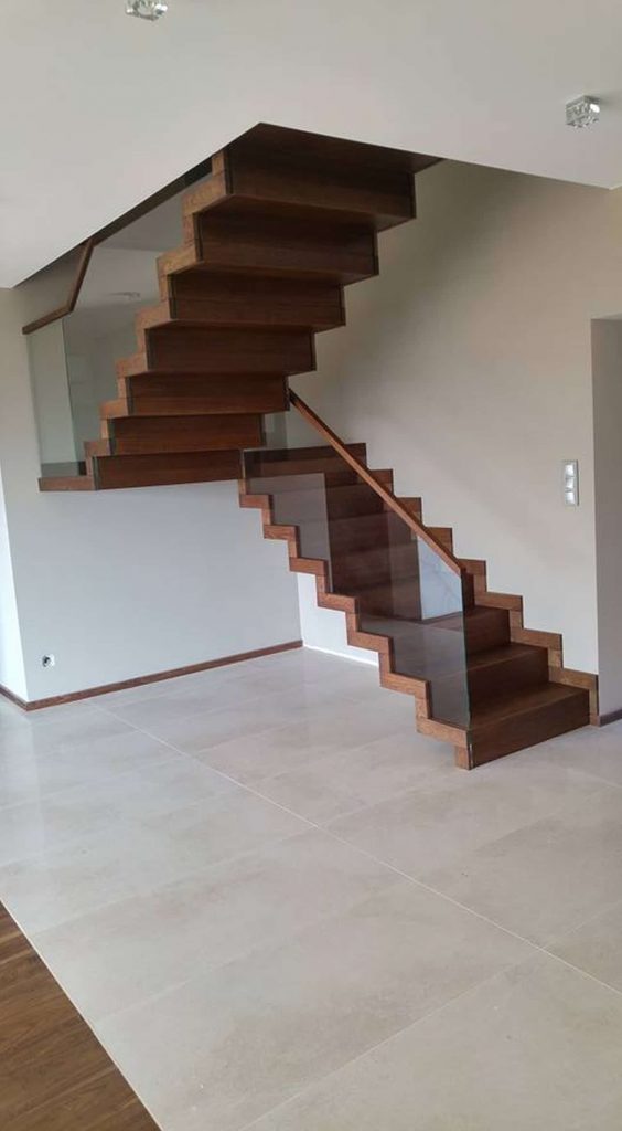 schody dywanowe z podestem Dębica