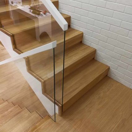 schody dywanowe na beton